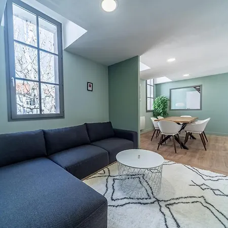 Apartment T4 D'exception A Aix